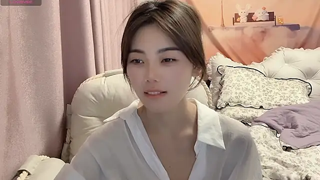 Snapshot of bao-bao- chatting on June 12, 2026, 3:21 pm bao-bao- online show from June 12, 2026, 3:21 pm