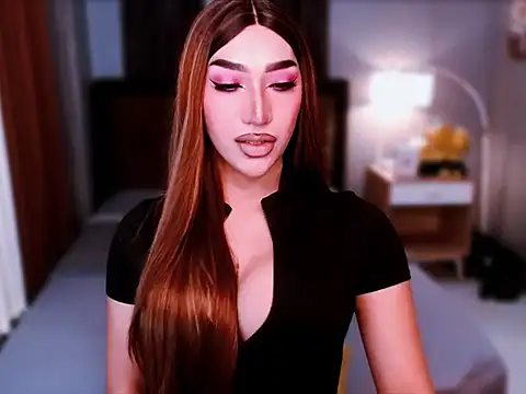 MystiqueQueen online show from March 25, 2026, 7:19 am