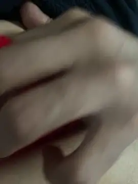 Moy27m online show from September 9, 2025, 3:32 pm