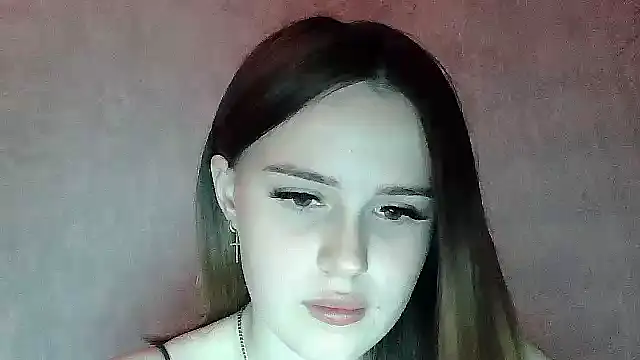 SweetLoraa online show from November 29, 2025, 9:15 pm