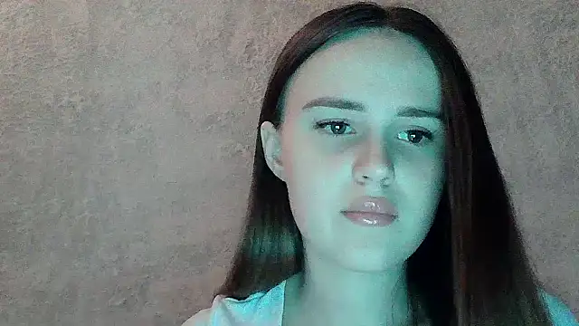 SweetLoraa online show from July 27, 2026, 1:34 am