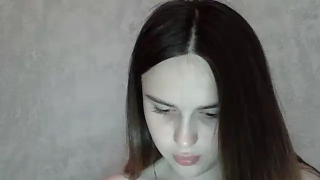 SweetLoraa online show from June 29, 2026, 12:16 pm
