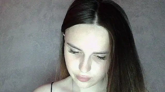 Snapshot of SweetLoraa chatting on May 28, 2026, 3:03 am SweetLoraa online show from May 28, 2026, 3:03 am