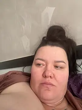 SunnyLeila2101 online show from December 5, 2025, 9:52 am