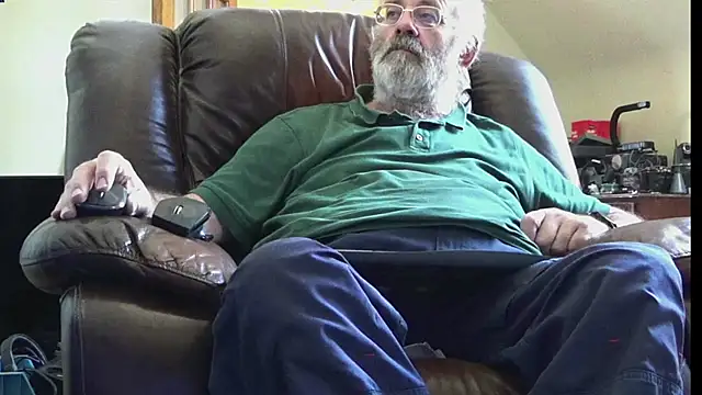 Snapshot of janzer13 chatting on July 3, 2026, 1:39 pm janzer13 online show from July 3, 2026, 1:39 pm