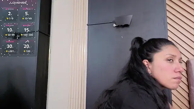 Snapshot of MihaCarther chatting on March 19, 2026, 1:05 am MihaCarther online show from March 19, 2026, 1:05 am