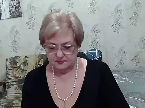 Snapshot of Renata62011 chatting on February 11, 2026, 2:06 pm Renata62011 online show from February 11, 2026, 2:06 pm