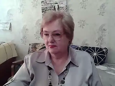 Snapshot of Renata62011 chatting on April 11, 2026, 12:09 pm Renata62011 online show from April 11, 2026, 12:09 pm