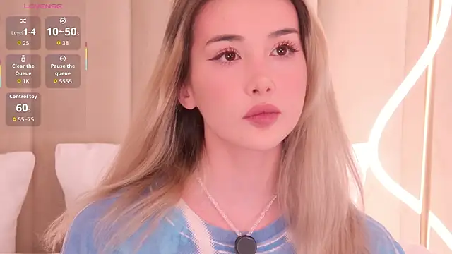 Nesolla online show from March 9, 2026, 7:17 pm