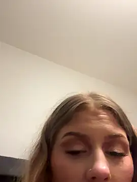 Snapshot of shokatt666 chatting on December 15, 2025, 9:20 pm shokatt666 online show from December 15, 2025, 9:20 pm