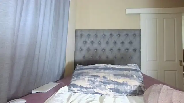 nanababe1 online show from September 29, 2025, 8:21 am