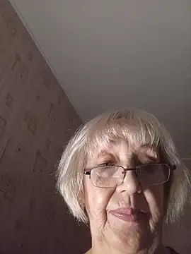 Snapshot of Anatolia5961 chatting on May 28, 2026, 1:02 am Anatolia5961 online show from May 28, 2026, 1:02 am