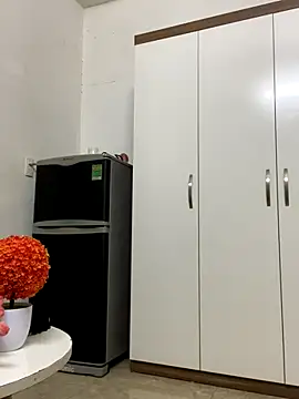 Snapshot of Linda288 chatting on November 23, 2025, 6:23 am Linda288 online show from November 23, 2025, 6:23 am