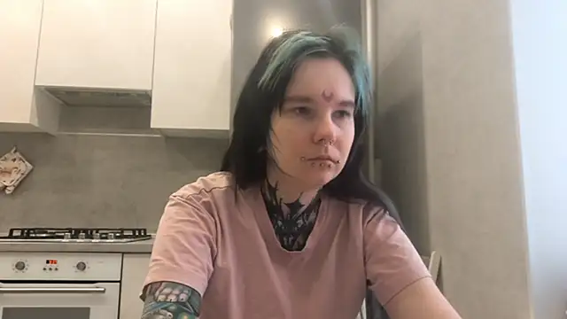 HighelikeGirl online show from February 26, 2026, 4:23 am