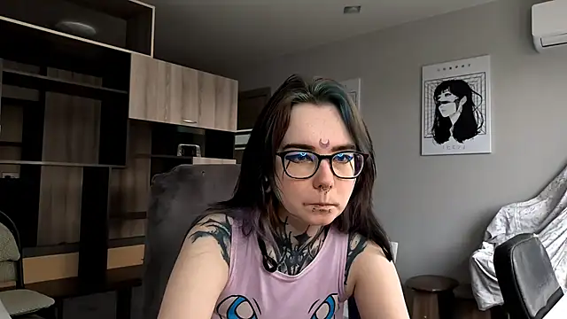 HighelikeGirl online show from October 27, 2025, 7:09 am