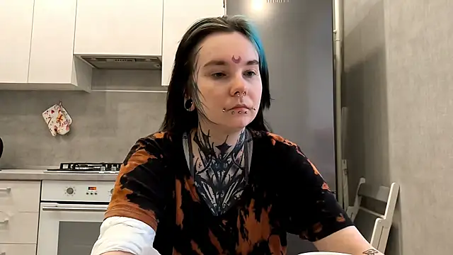 HighelikeGirl online show from February 11, 2026, 6:35 am