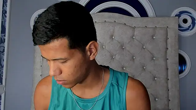 Snapshot of KingStark_ chatting on October 29, 2025, 11:31 am KingStark online show from October 29, 2025, 11:31 am