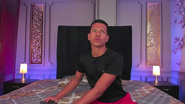 Snapshot of KingStark_ chatting on November 5, 2025, 11:13 am KingStark online show from November 5, 2025, 11:13 am