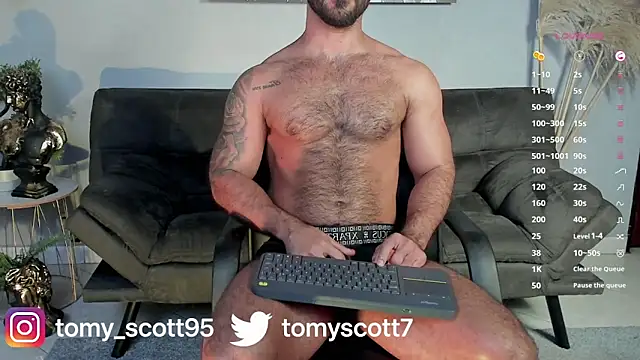 Snapshot of tomy_scott chatting on February 19, 2026, 12:18 am tomy scott online show from February 19, 2026, 12:18 am