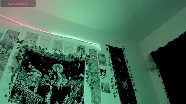 GothKitten666 online show from February 26, 2026, 1:05 am