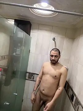   Damian    online show from October 24, 2025, 11:37 pm