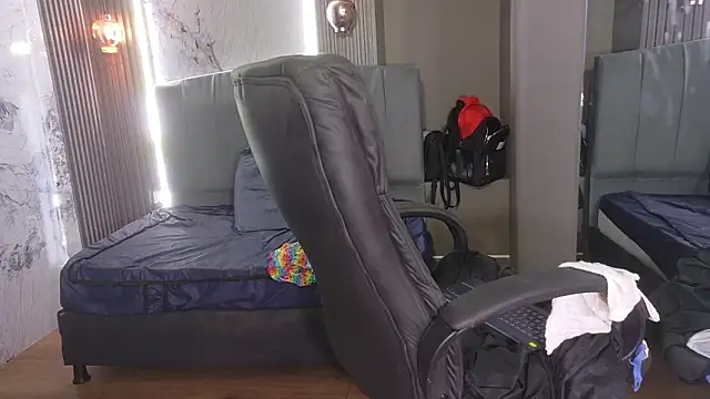 Snapshot of Vanessa_7_ chatting on January 18, 2026, 9:29 pm Vanessa 7 online show from January 18, 2026, 9:29 pm