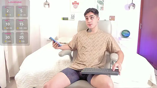 Thiago winteer online show from November 21, 2025, 4:11 am