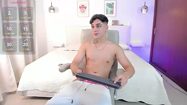 Thiago winteer online show from September 23, 2025, 7:04 am