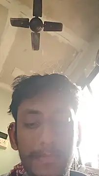 Snapshot of yung_cplz chatting on November 23, 2025, 8:13 am yung cplz online show from November 23, 2025, 8:13 am