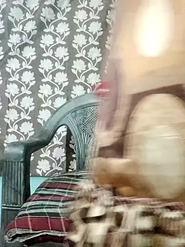 riya reena online show from December 18, 2025, 10:41 am