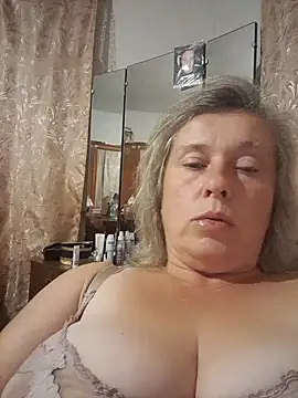 Catherine372311 online show from September 22, 2025, 7:20 pm