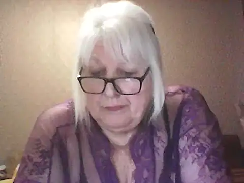 Snapshot of Alexia64231 chatting on March 24, 2026, 3:34 pm Alexia64231 online show from March 24, 2026, 3:34 pm