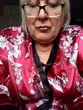 Snapshot of Alexia64231 chatting on November 15, 2025, 1:37 pm Alexia64231 online show from November 15, 2025, 1:37 pm