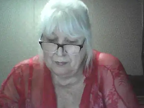 Snapshot of Alexia64231 chatting on May 2, 2026, 4:23 pm Alexia64231 online show from May 2, 2026, 4:23 pm