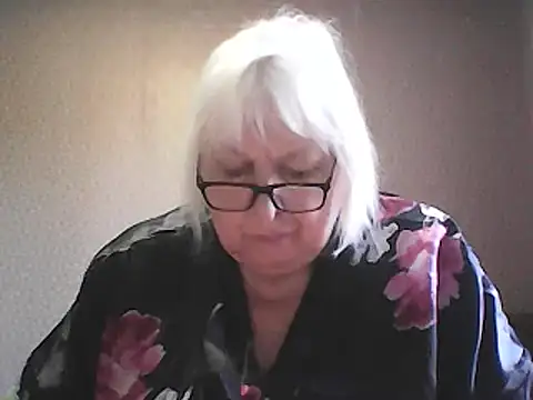 Snapshot of Alexia64231 chatting on March 13, 2026, 5:56 am Alexia64231 online show from March 13, 2026, 5:56 am