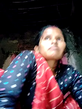 Sanjna cuty online show from October 27, 2025, 2:45 am