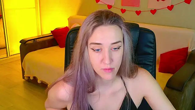 Snapshot of Free_Harmony chatting on October 6, 2025, 7:36 pm Free Harmony online show from October 6, 2025, 7:36 pm