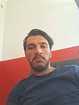 Snapshot of bisexsualman chatting on July 10, 2026, 10:26 am bisexsualman online show from July 10, 2026, 10:26 am
