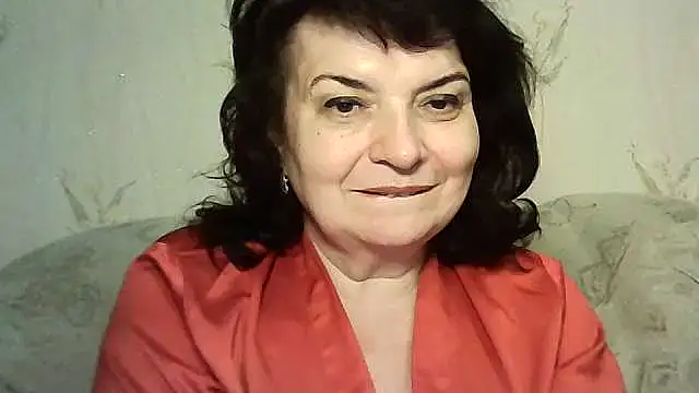 Snapshot of LedyNika chatting on May 10, 2026, 7:05 pm LedyNika online show from May 10, 2026, 7:05 pm