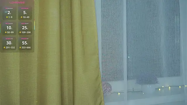 Snapshot of SusannaScholler chatting on January 5, 2026, 9:40 pm SusannaScholler online show from January 5, 2026, 9:40 pm