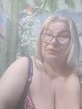 Snapshot of MargaritaSweet51 chatting on April 2, 2026, 9:21 pm MargaritaSweet51 online show from April 2, 2026, 9:21 pm