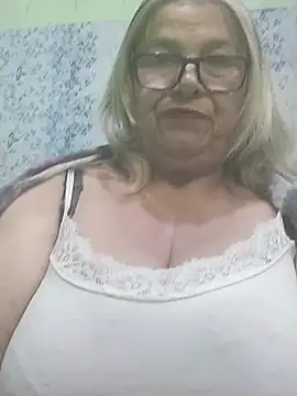 Snapshot of MargaritaSweet51 chatting on April 12, 2026, 10:24 pm MargaritaSweet51 online show from April 12, 2026, 10:24 pm