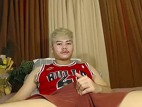 Snapshot of hot_emman chatting on April 18, 2026, 9:11 am hot emman online show from April 18, 2026, 9:11 am