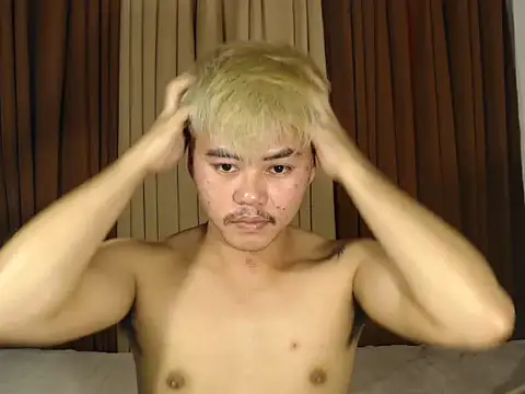 Snapshot of hot_emman chatting on April 11, 2026, 8:29 am hot emman online show from April 11, 2026, 8:29 am