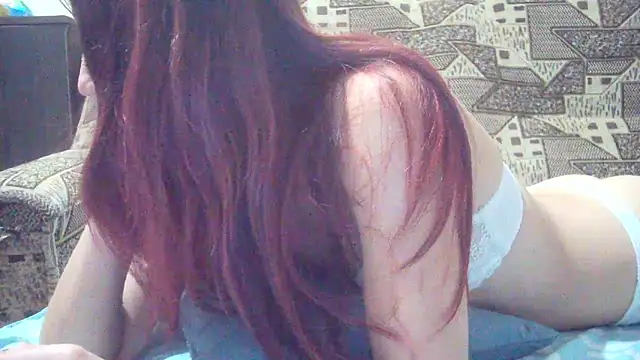 kiss lovely  online show from November 28, 2025, 9:37 pm