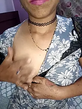 Snapshot of Mysore_Mallika chatting on October 14, 2025, 3:01 pm Mysore Mallika online show from October 14, 2025, 3:01 pm