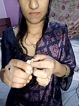 Snapshot of Mysore_Mallika chatting on September 28, 2025, 10:22 am Mysore Mallika online show from September 28, 2025, 10:22 am