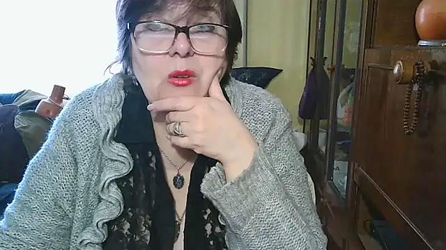 VeronicaGold511 online show from February 24, 2026, 8:15 am