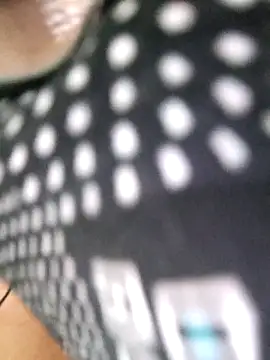 Snapshot of sweet-lotus chatting on November 19, 2025, 3:39 am sweet-lotus online show from November 19, 2025, 3:39 am