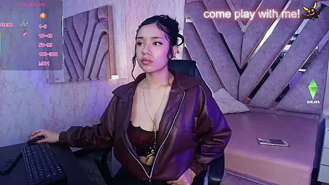 Snapshot of redd_pandaa chatting on May 16, 2026, 3:16 am redd pandaa online show from May 16, 2026, 3:16 am